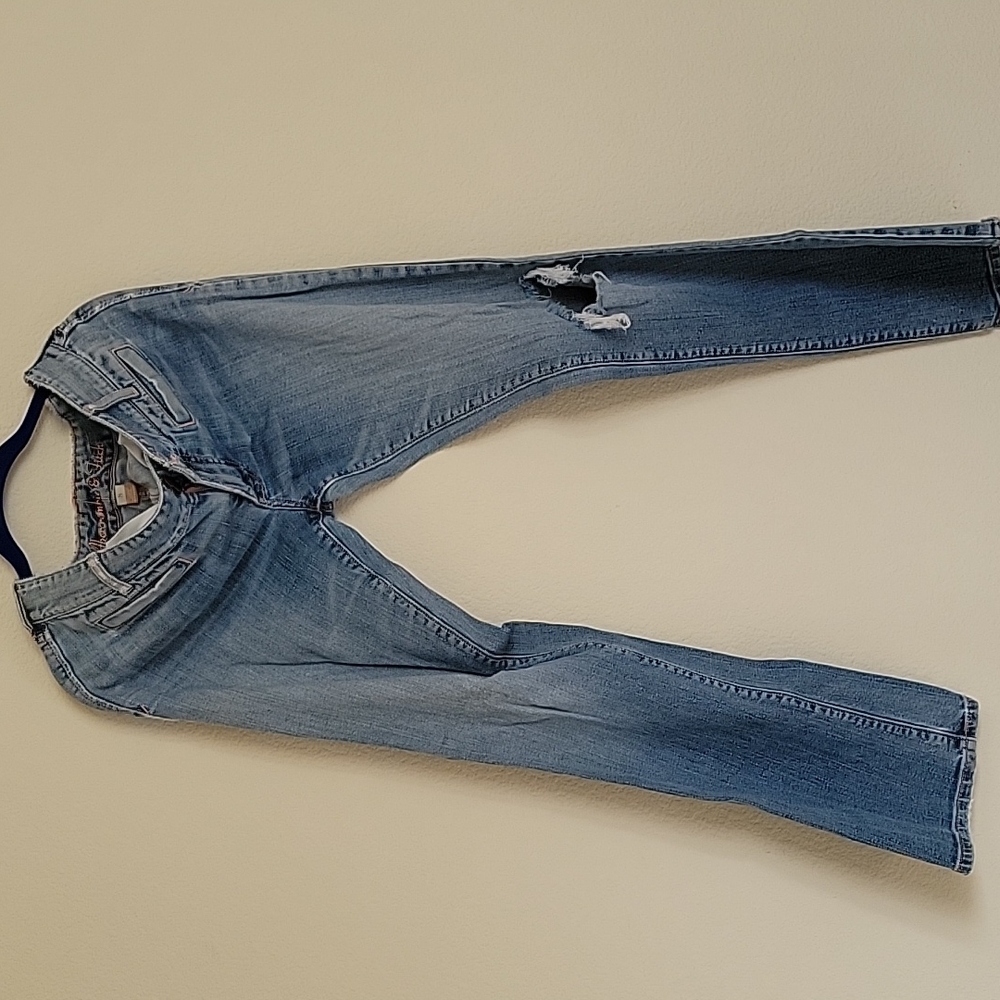 Abercrombie & Fitch Distressed Jeans